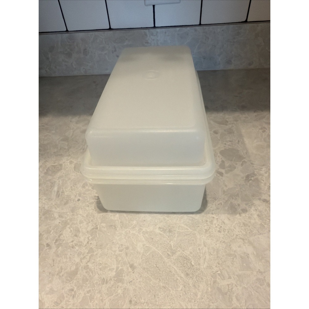 Tupperware - Picture 5 of 7